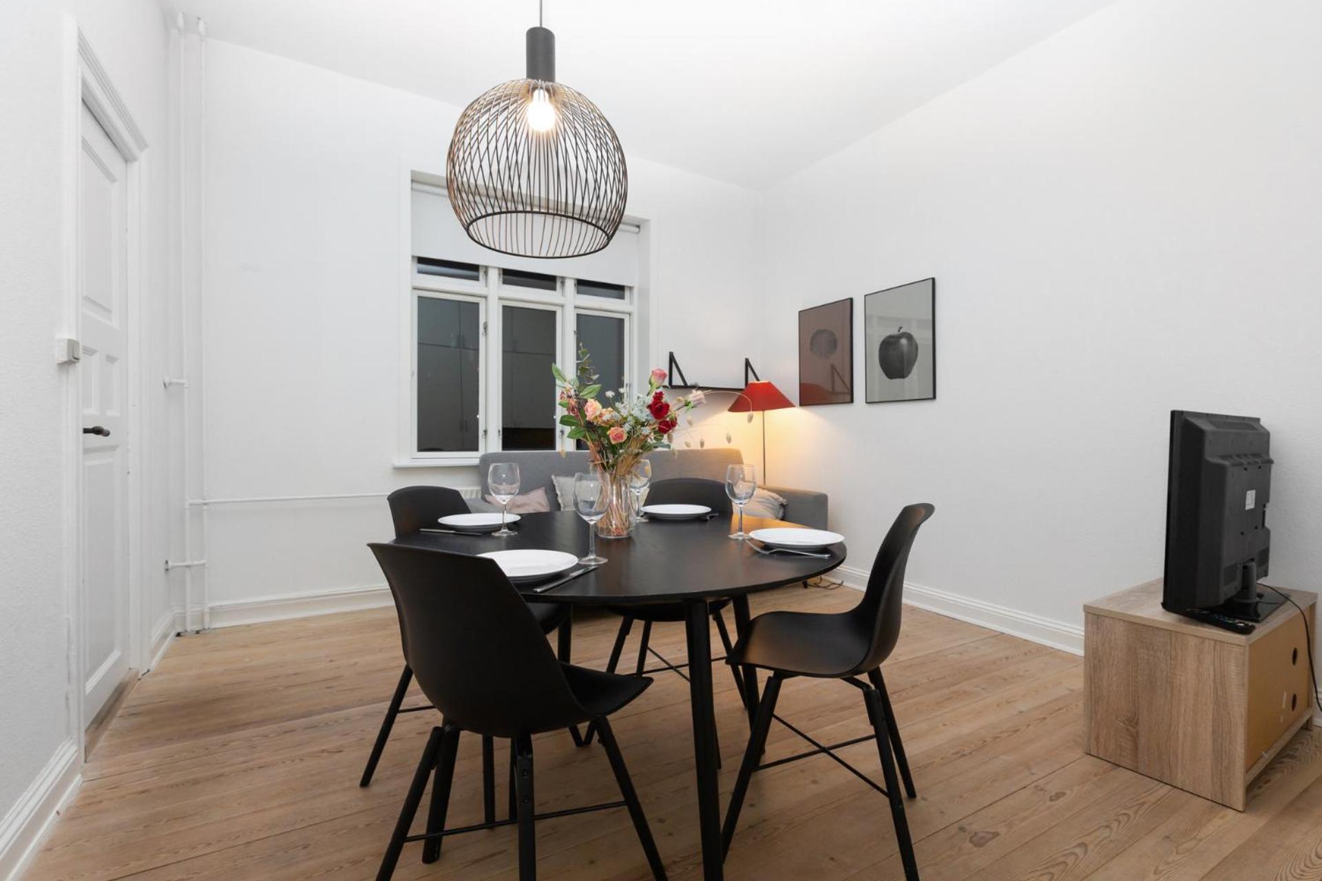 Come Stay In Aarhus - Close To Everything 4 People מראה חיצוני תמונה